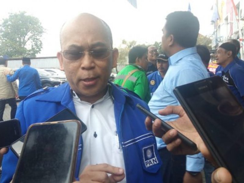 Abdul Muin Hafied, Ketua Fraksi PAN DPRD Kota Bekasi