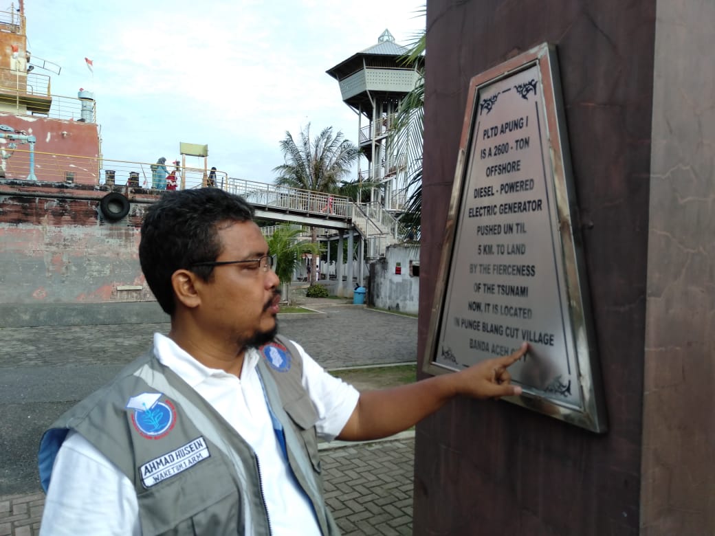 Ahmad Husein ketika mengunjungi kembali Aceh