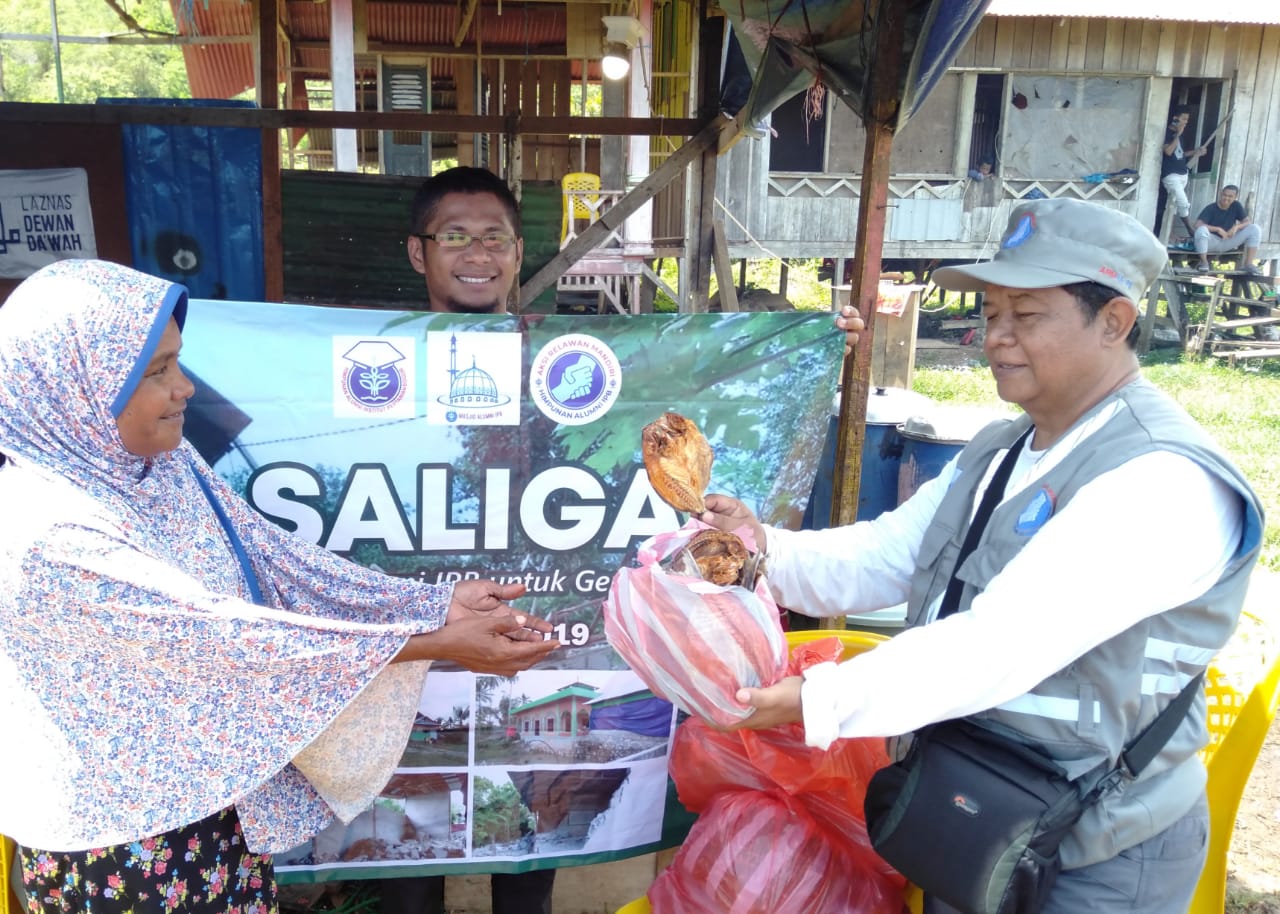 Alumni IPB salurkan bantu kepada korban gempa di Ambon