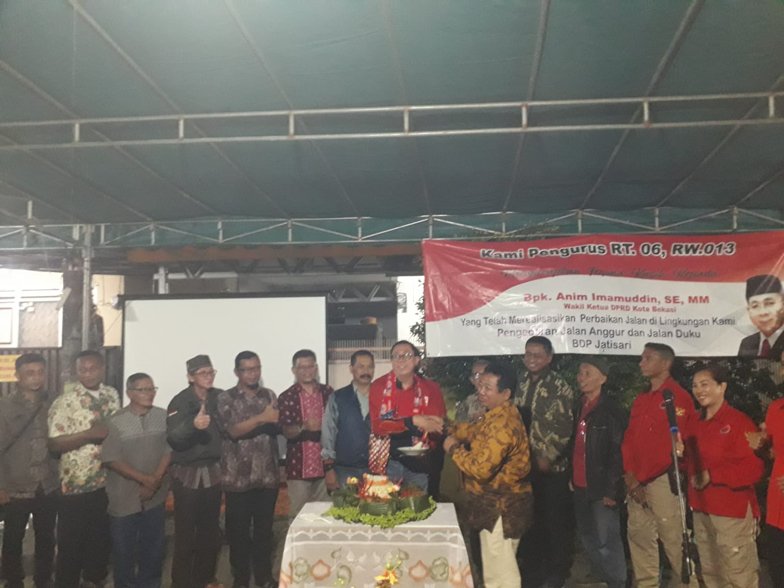 Anim Imamuddin menghadiri tasyakuran di Perum BDP Jatisari Jatiasih