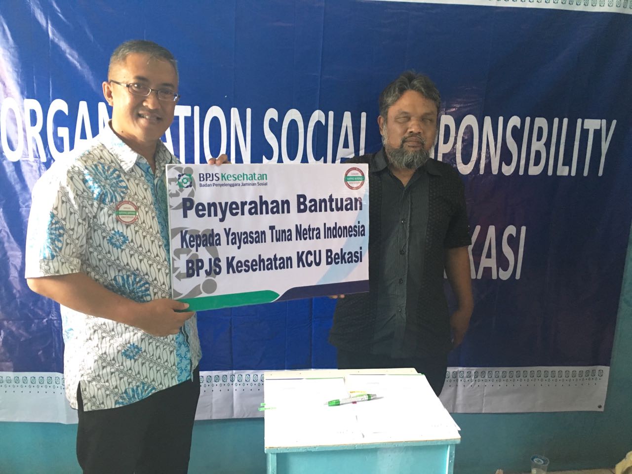 BPJS KCU Bekasi Serahkan bantuan OSR ke Yayasan Masyarakat Tunanetra Indonesia