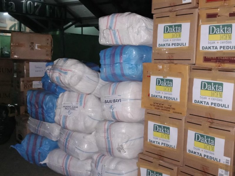 Bantuan logistik yang akan dikirimkan Dakta peduli melelui truk Armada Kemanusiaan ke Lombok