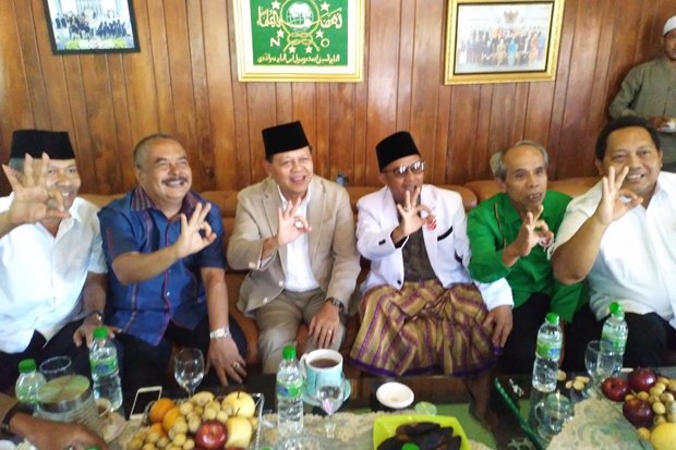 Cagub Jabar Sudrajat bersilaturahmi dengan pimpinan Pondok Pesantren Miftahul Huda