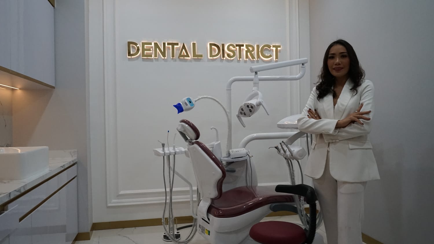 Owner Dental District drg.Afriani