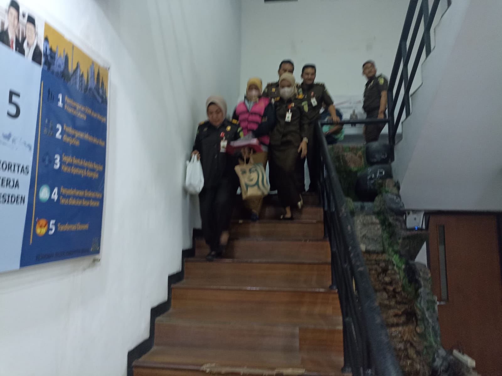 Penahanan Kades Lambangsari inisial PH oleh Kejari