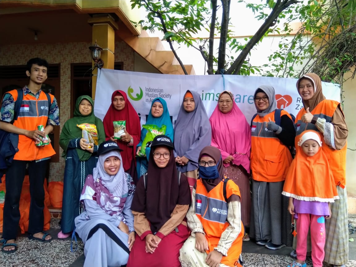 Rumah Zakat bersama IMSA Salurkan Bantuan untuk Korban Banjir