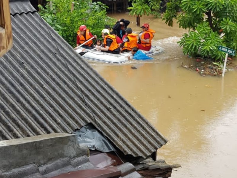 Banjir di Villa Taman Kartini, Margahayu, Kec. Bekasi Timur, Kota Bekasi