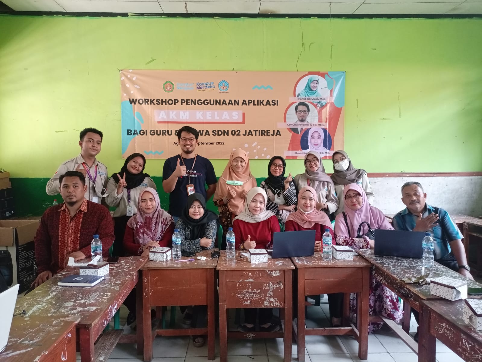 Workshop Penggunaan Aplikasi AKM di SDN 02 Jatireja