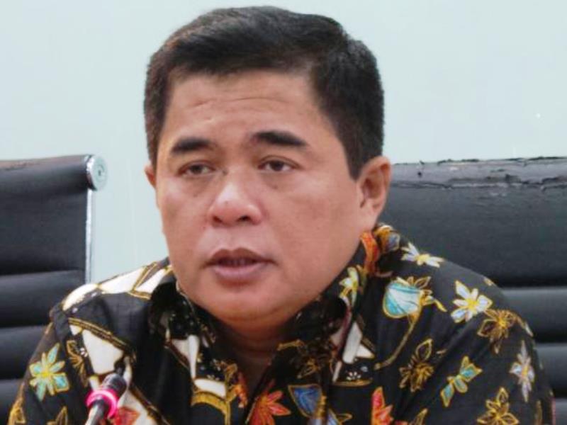 Ade komarudin