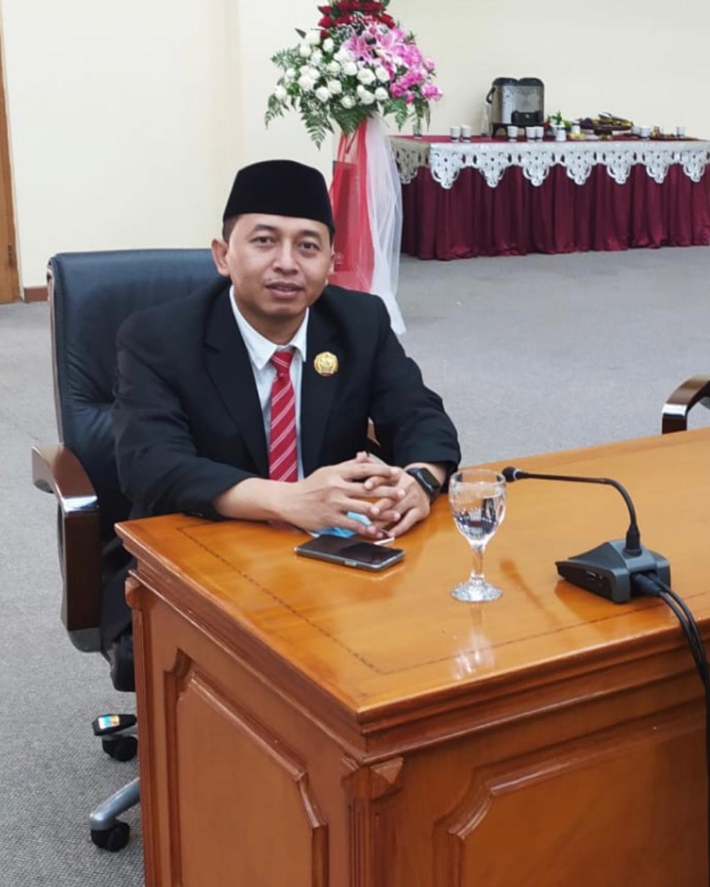 Anggota DPRD Fraksi PDIP Kab Bekasi Nyumarno