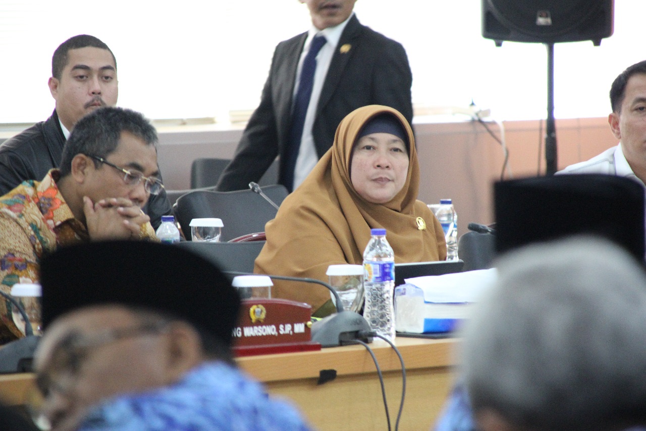 Anggota Legislatif Komisi A DPRD DKI Jakarta Umi Kulsum