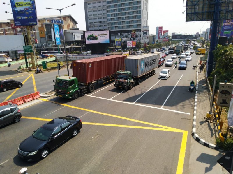 Jalan Ahmad Yani Kota Bekasi