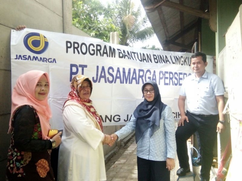 Bantuan CSR PT Jasamarga untuk SMPN 1 Kota Bekasi