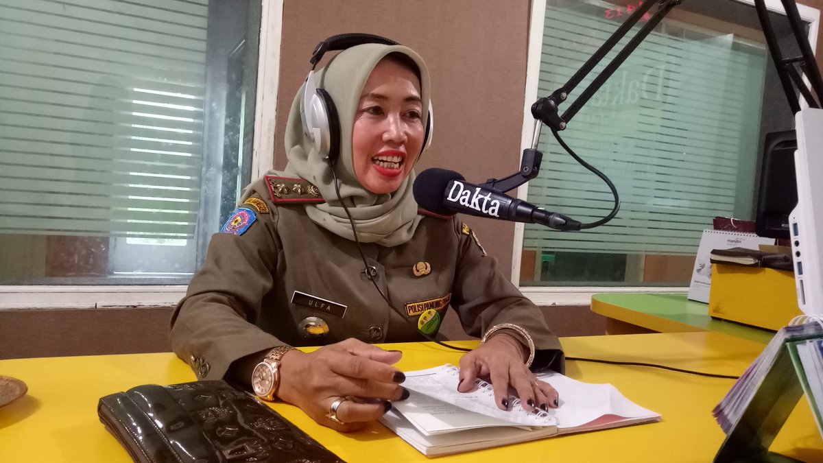 Bincang Publik bersama Kasie Perlindungan Masyarakat Satpol PP Kota Bekasi Masropah