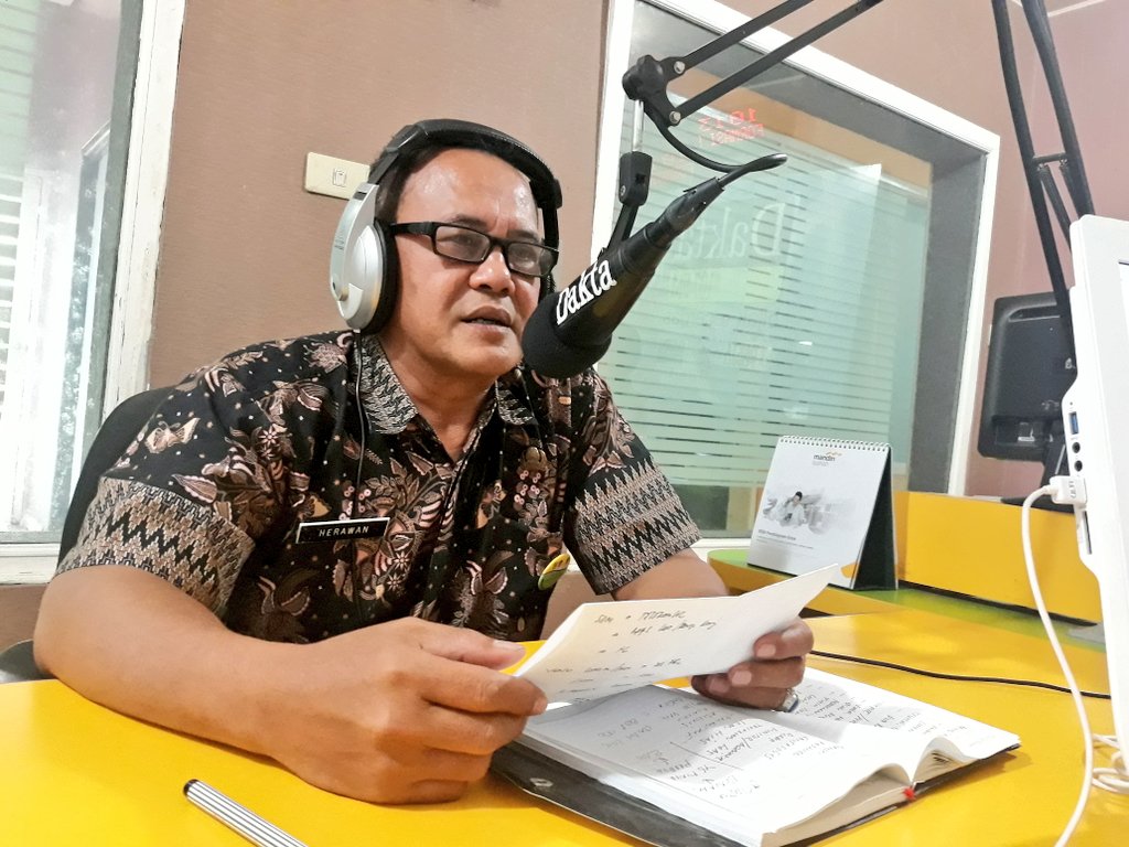 Bincang Publik bersama Kasie UMKM Dinas Koperasi  UMKM Kota Bekasi Herawan