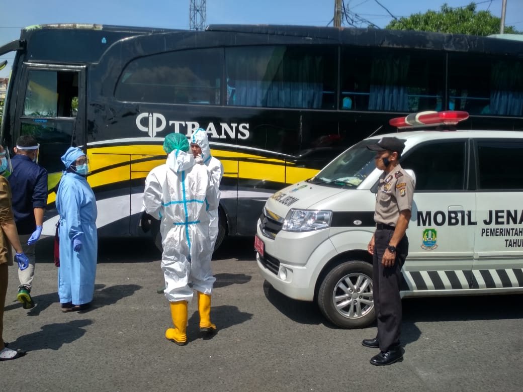 Bus CIP TRANS Bekasi Garut