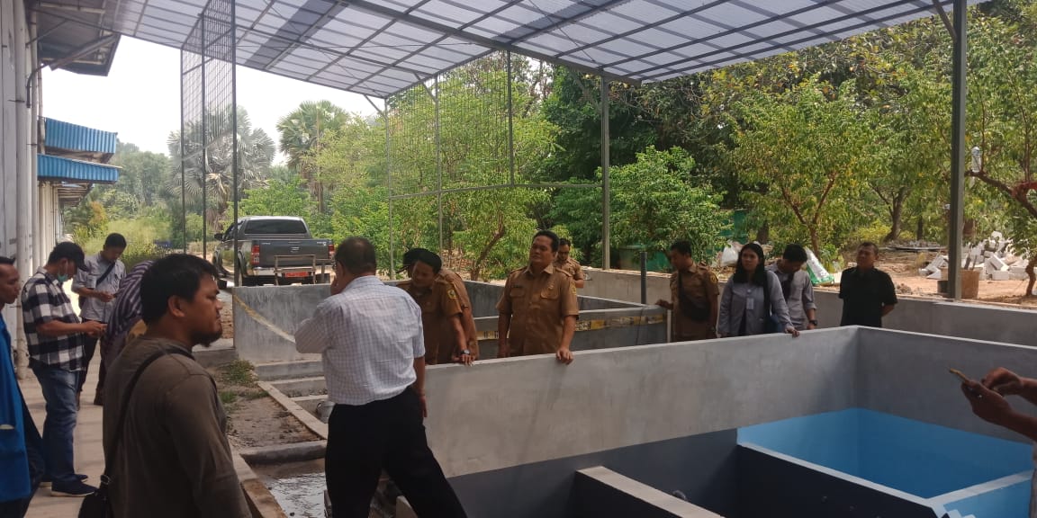 DLH Kabupaten Bogor kembali tutup saluran pembuangan industri