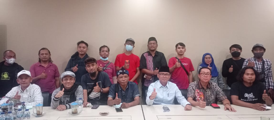 DPRD KOTA BEKASI dan Media