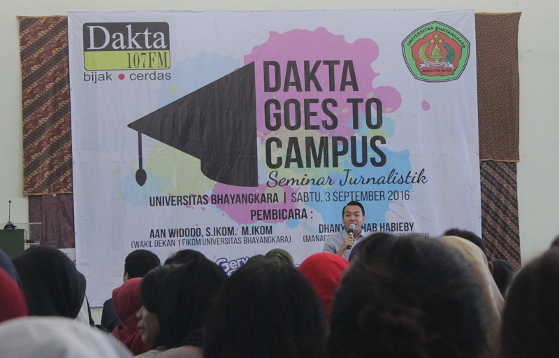 Dakta Goes to Campus