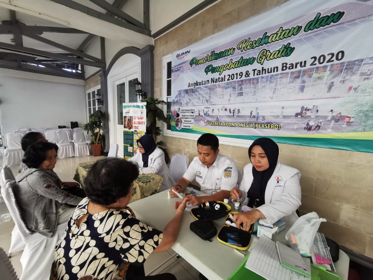 Daop 1 Jakarta memberikan Layanan Pemeriksaan Kesehatan Gratis selama masa angkutan Nataru