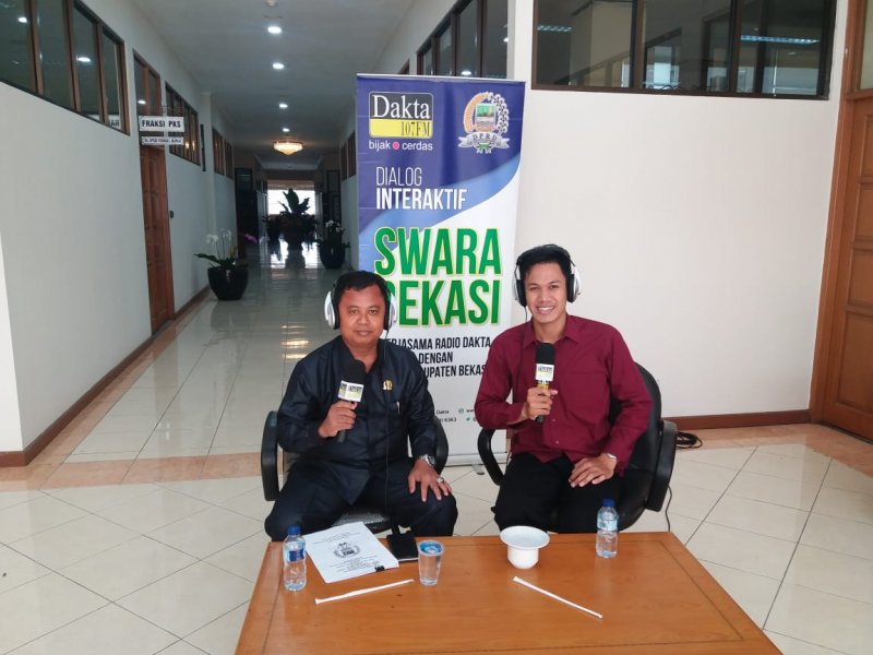 Dialog Swara Bekasi bersama Ketua PANSUS 28 Raperda, Sarim Saefudin, SH tentang Perlindungan LP2B