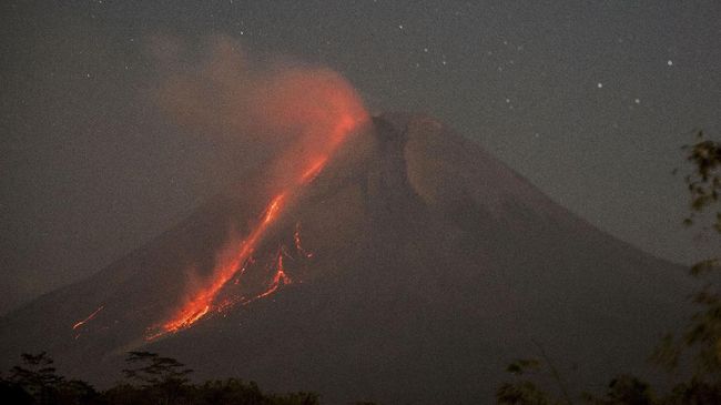 GUNUNG MERAPI