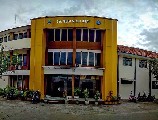 Gedung SMAN 12 Kota Bekasi