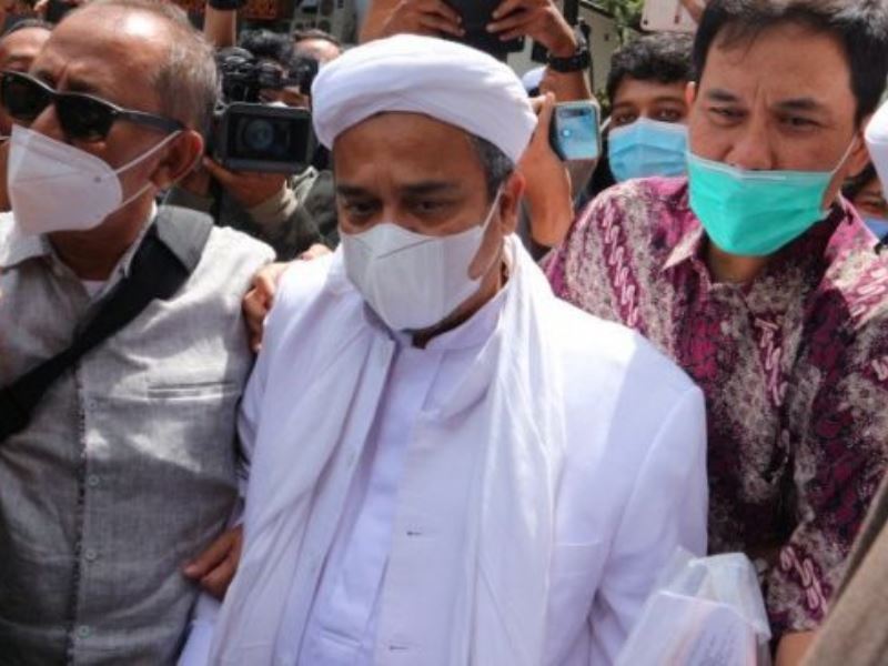 Habib Rizieq Shihab tiba di Polda Metro Jaya