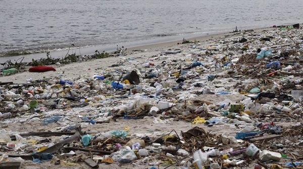Ilustrasi sampah cemari laut