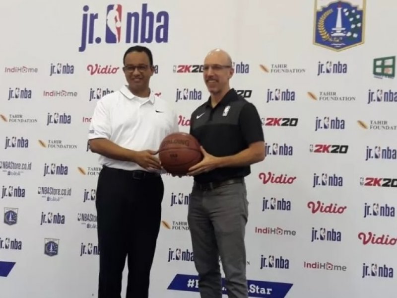 Penandatanganan kerjasama antara Pemprov DKI Jakarta dengan NBA (Foto : Republika)