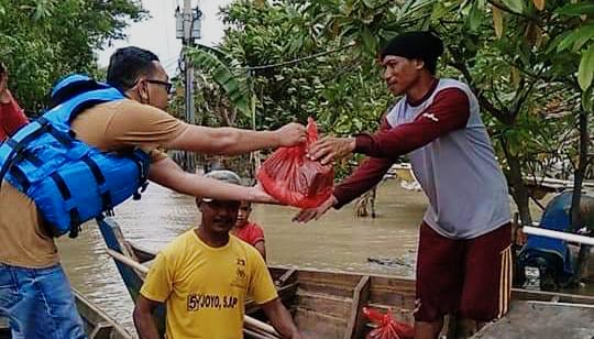 Japnas Berbakti Bantu Warga Muaragembong Bekasi