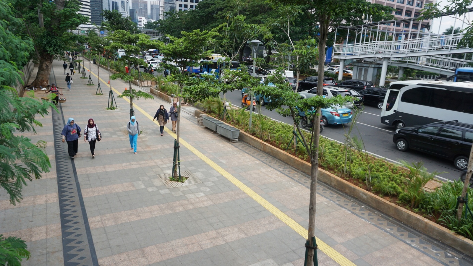 Kawasan Trotoar Sudirman Thamrin