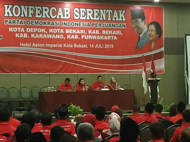 Acara Konferensi Cabang serentak PDI-Perjuangan