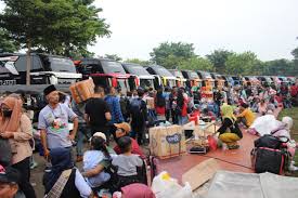MUDIK LEBARAN