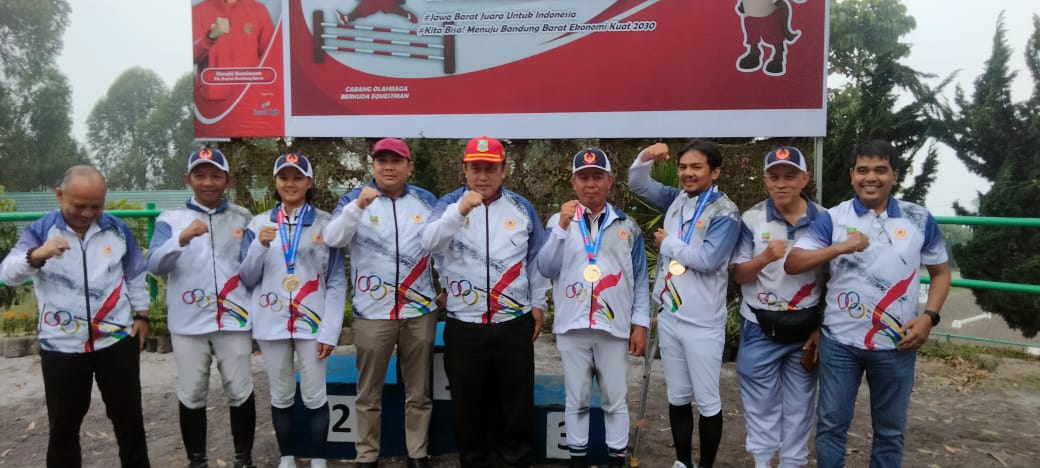 Medali emas pertama untuk Kab Bekasi dari nomor Equistrian