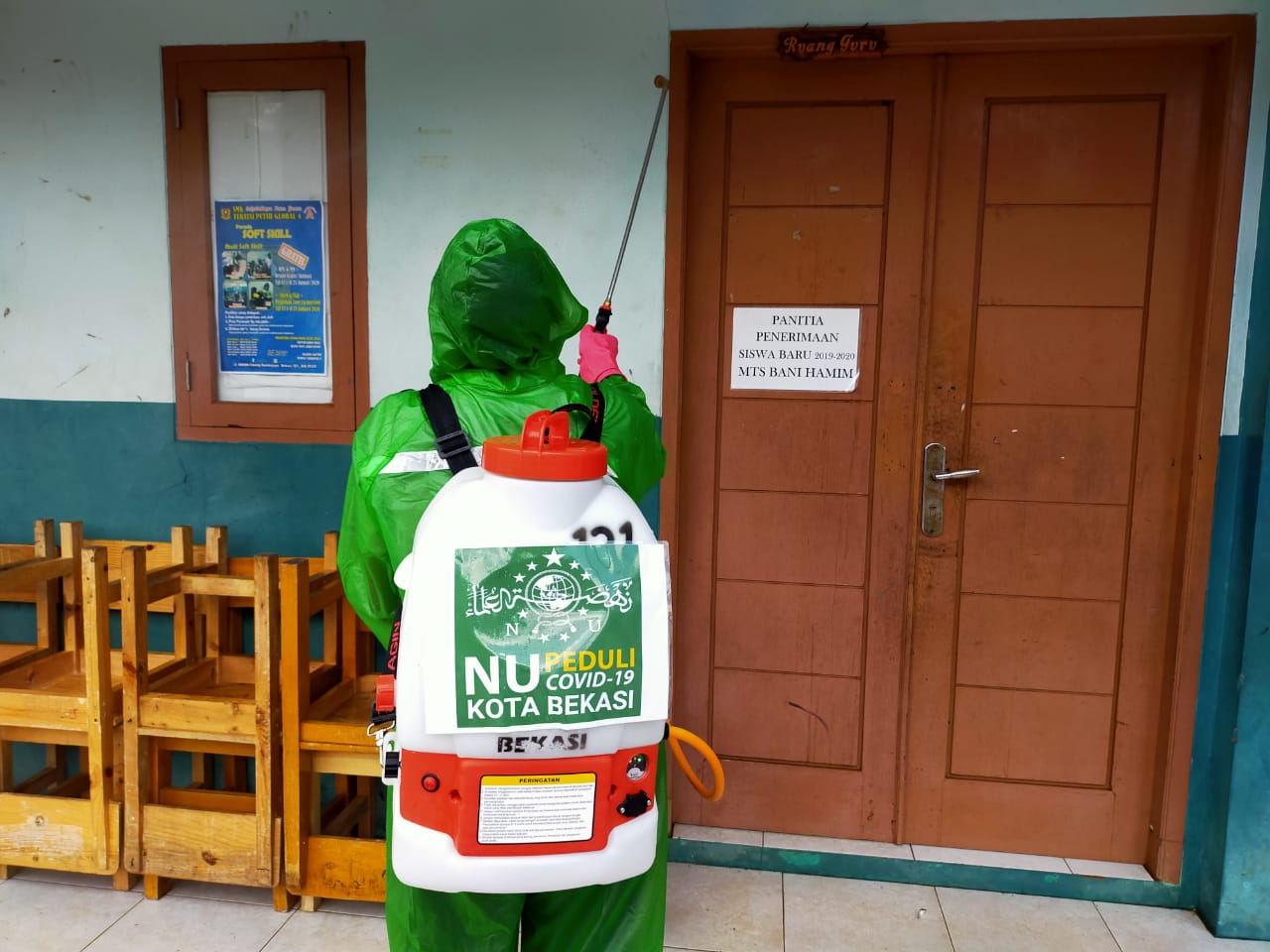 NU Kota Bekasi Semprotkan Disinfektan di Masjid, Mushola, dan Pesantren