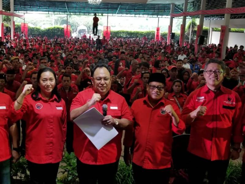 PDIP Jabar Umumkan Calon BupatiWali Kota Pilkada 2020