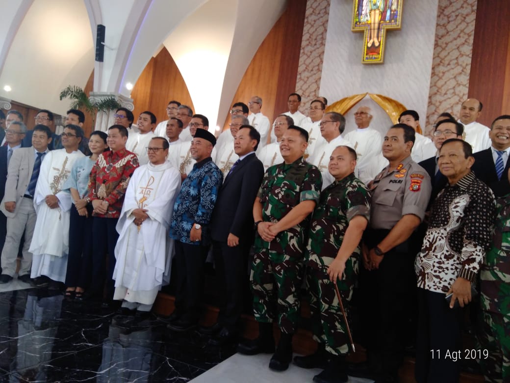 Peresmian Gereja Santa Clara oleh Wali Kota Bekasi Rahmat Effendi