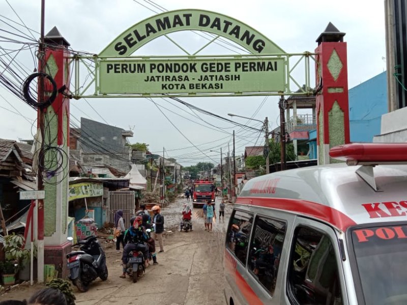 Kondisi Perum Pondok Gede Permai Jatiasih Kota Bekasi pasca banjir parah