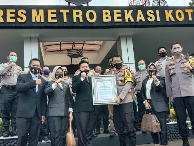 Polrestro Bekasi Kota Raih Penghargaan dari Lemkapi