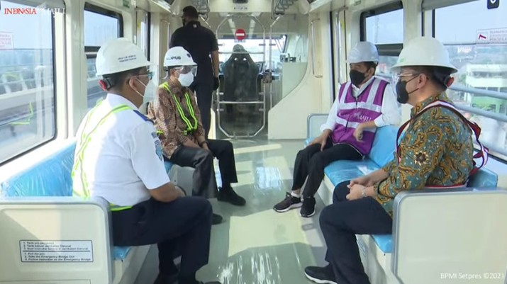 Presiden Jokowi Jajal Naik LRT Rabu 9 Juni 2021.Tangkapan Layar Youtube Sekretariat Presiden