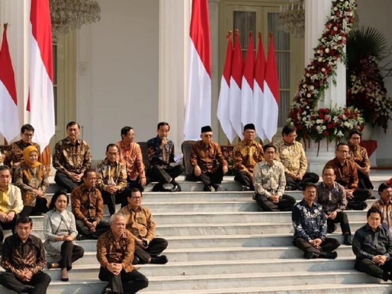 Presiden Jokowi mengumumkan para menteri untuk periode 2019-2024, Rabu (23/10)