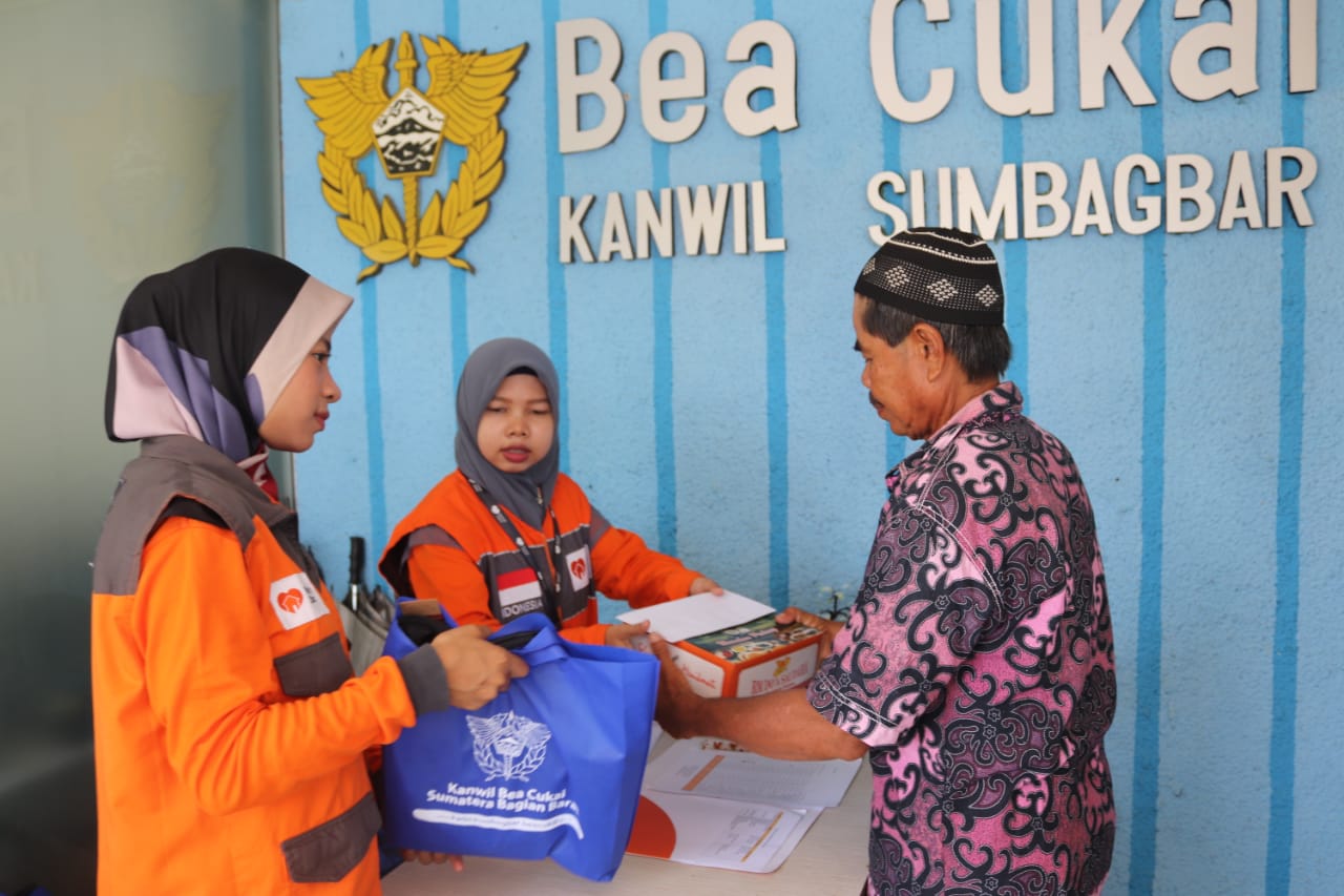 Rumah Zakat menyelenggarakan Khitanan Massal di Kelurahan Galik Bandar Lampung