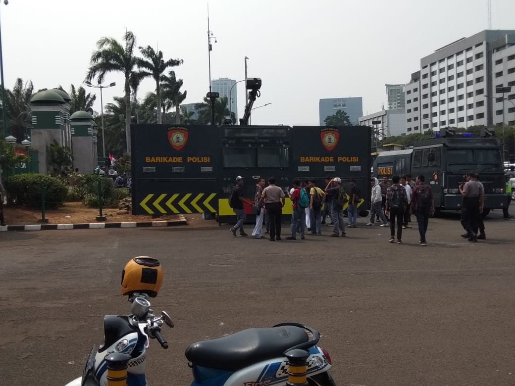 Situasi depan Gedung DPR RI jelang aksi mahasiswa desak penundaan RKUHP