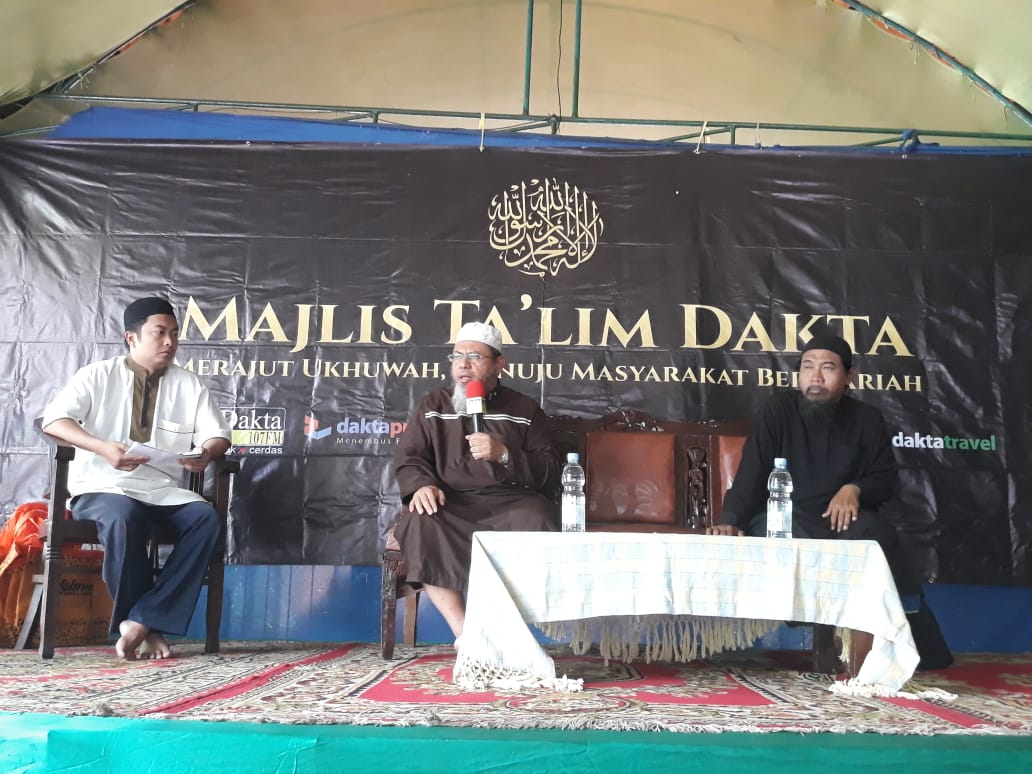 Taklim Bulanan Radio Dakta bersama Ustadz Farid Okbah