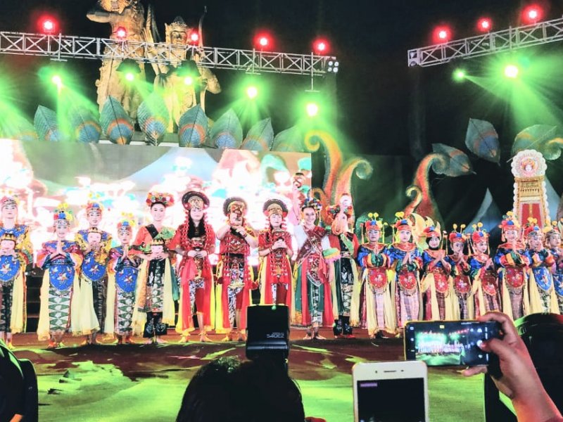 Tari Topeng Bekasi Tampil di Pesona Nusa Dua Fiesta 2019 di Bali