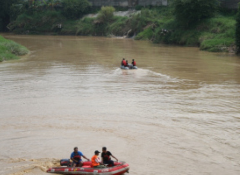 aliran kali bekasi