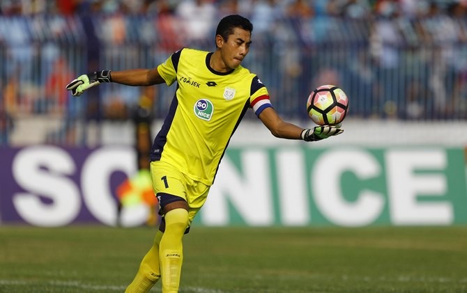 choirul huda kiper Persela