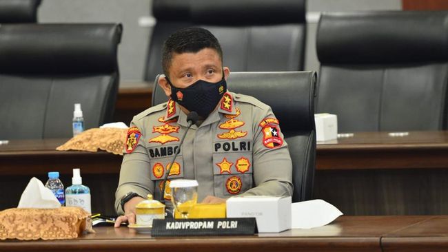 Kapolri Nonaktifkan Irjen Ferdy Sambo Dari Jabatan Kadiv Propam