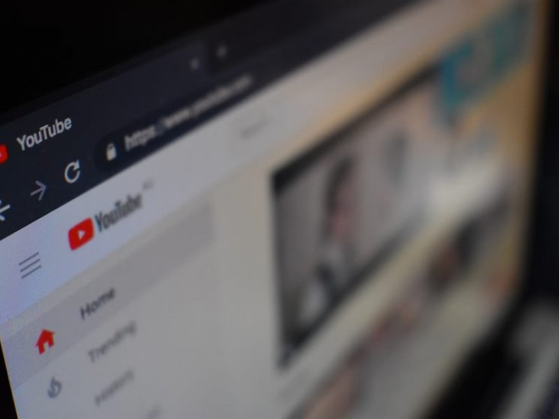 YouTube [Foto : Kon Karampelas / Unsplash]